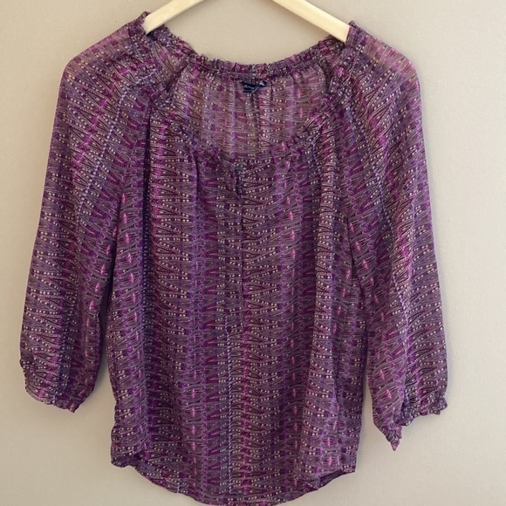American Eagle Outfitters 3/4‎ Sleeve Top Size Small